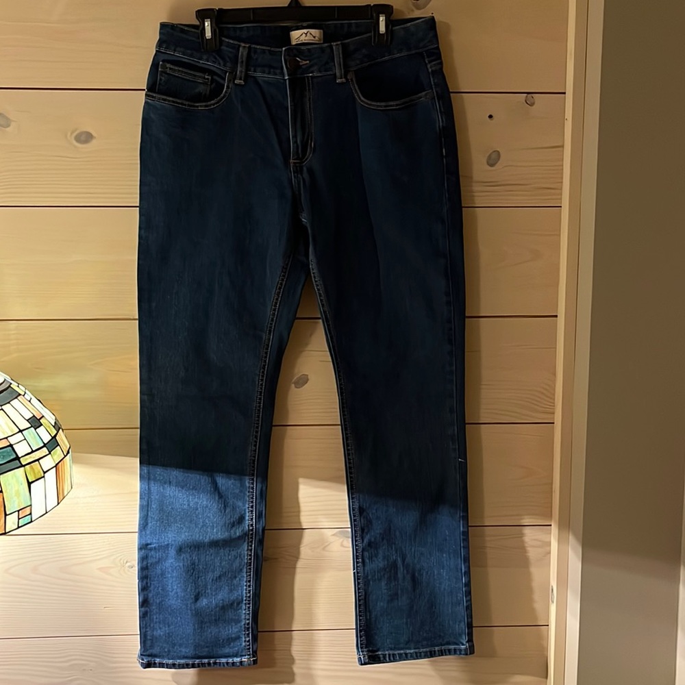 Blue Mountain boot cut Jeans 12